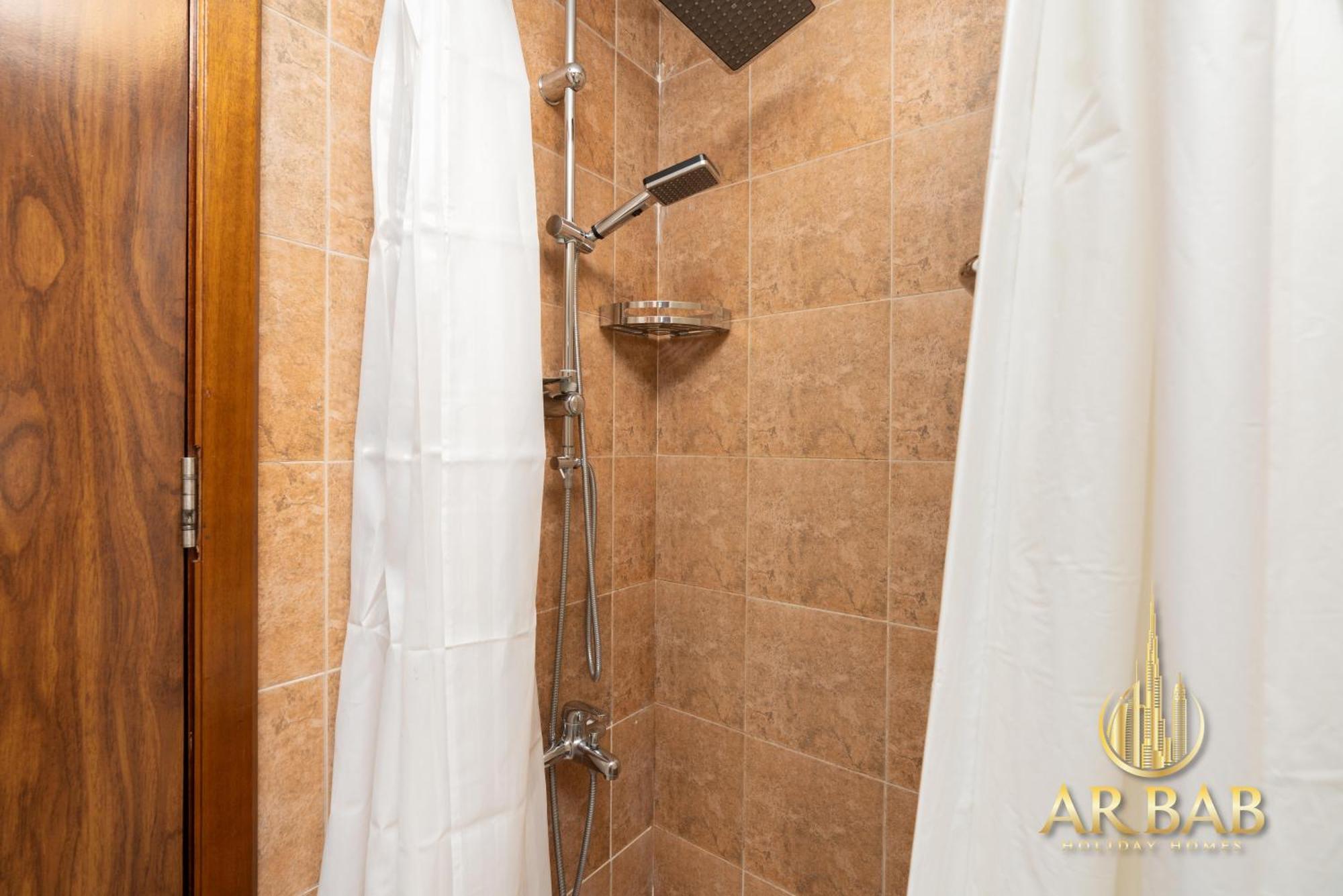 Hamilton Residence - Premium 1Br Best Canal View - Business Bay * Dubai