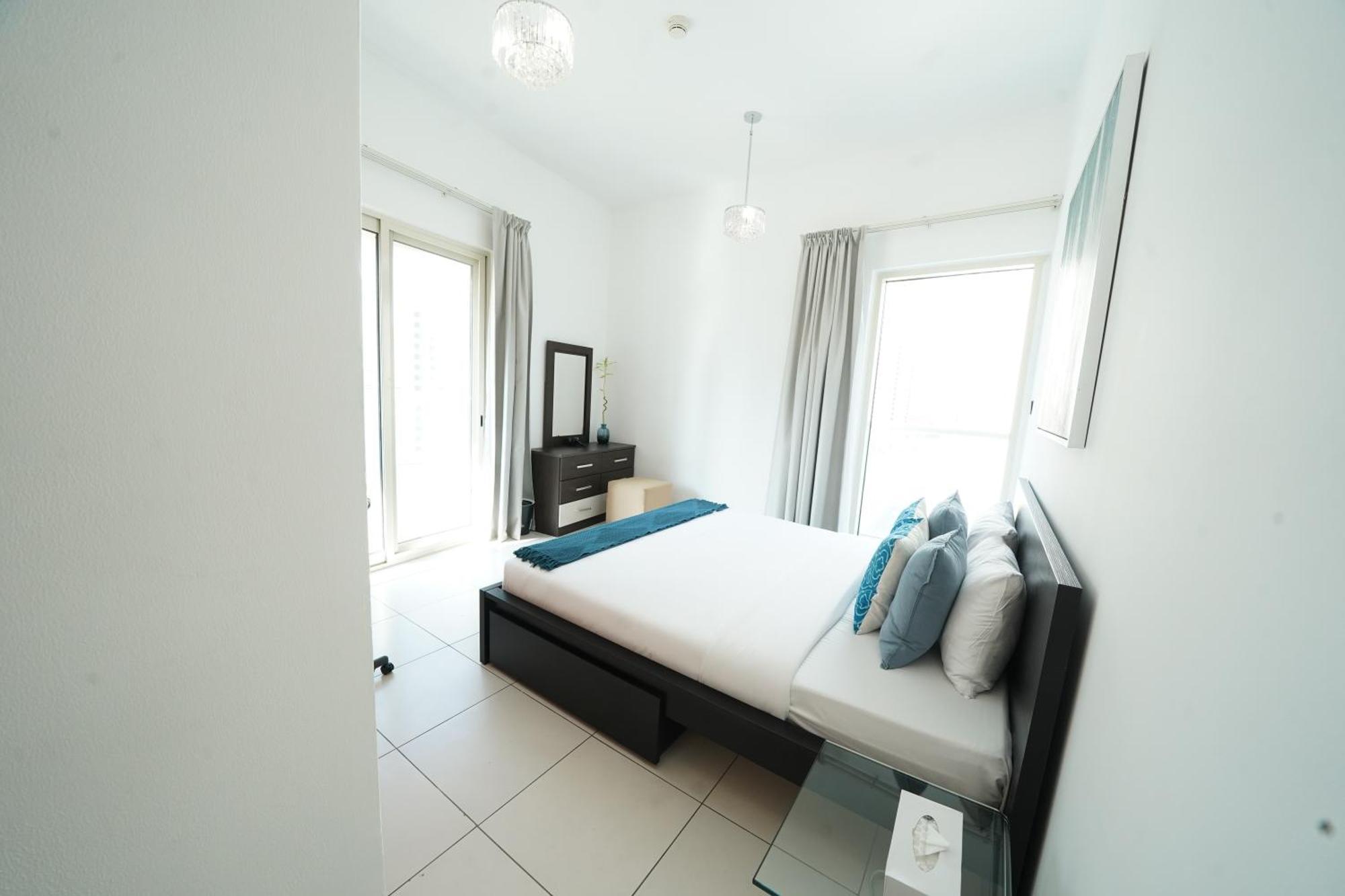 Apartment Exquisite Marina View 2 Bedrooms Near Metro And Marina Mall *