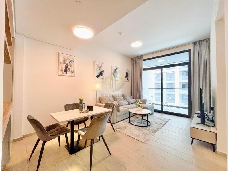 Apartment Spacious 1br With View , 5mins To Downtown - 607 Dubai