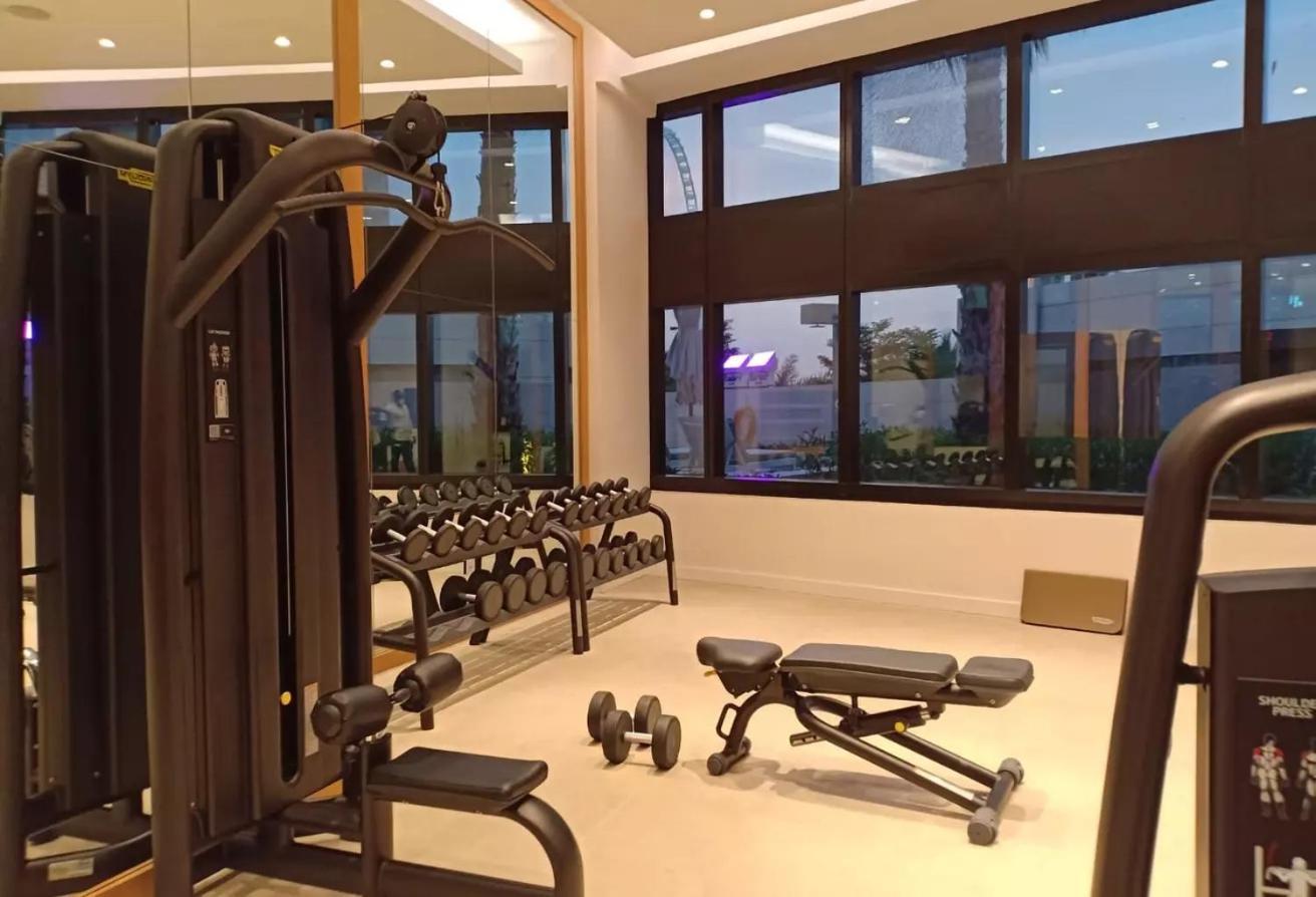 Address Jbr: Beachfront Bliss & Sky-high Luxury Dubai