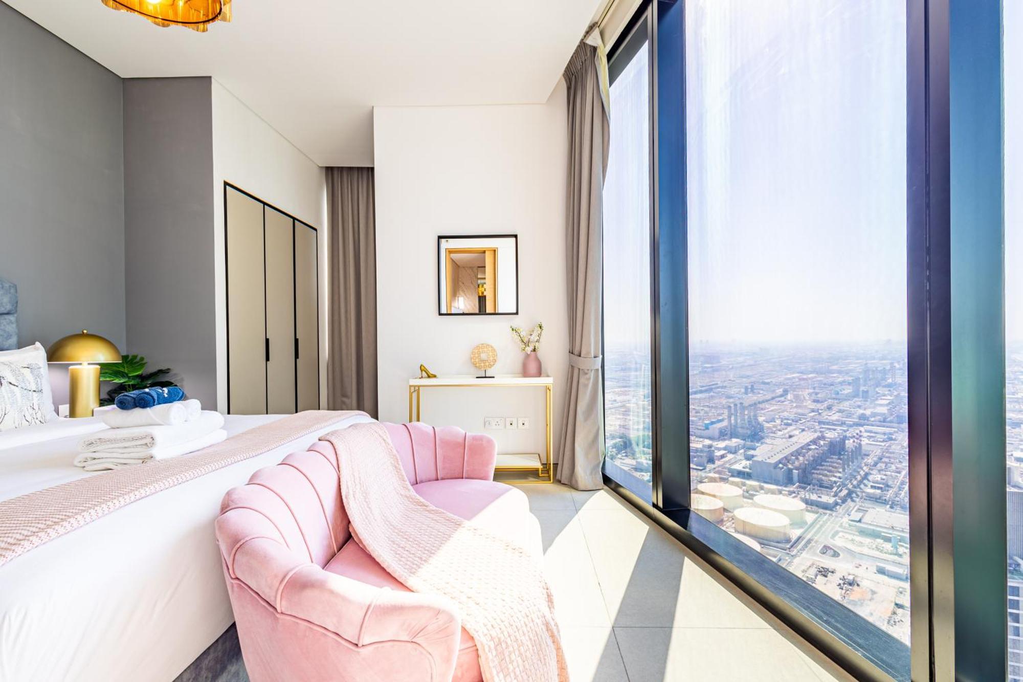 Apartment Address Jbr: Beachfront Bliss & Sky-high Luxury Dubai