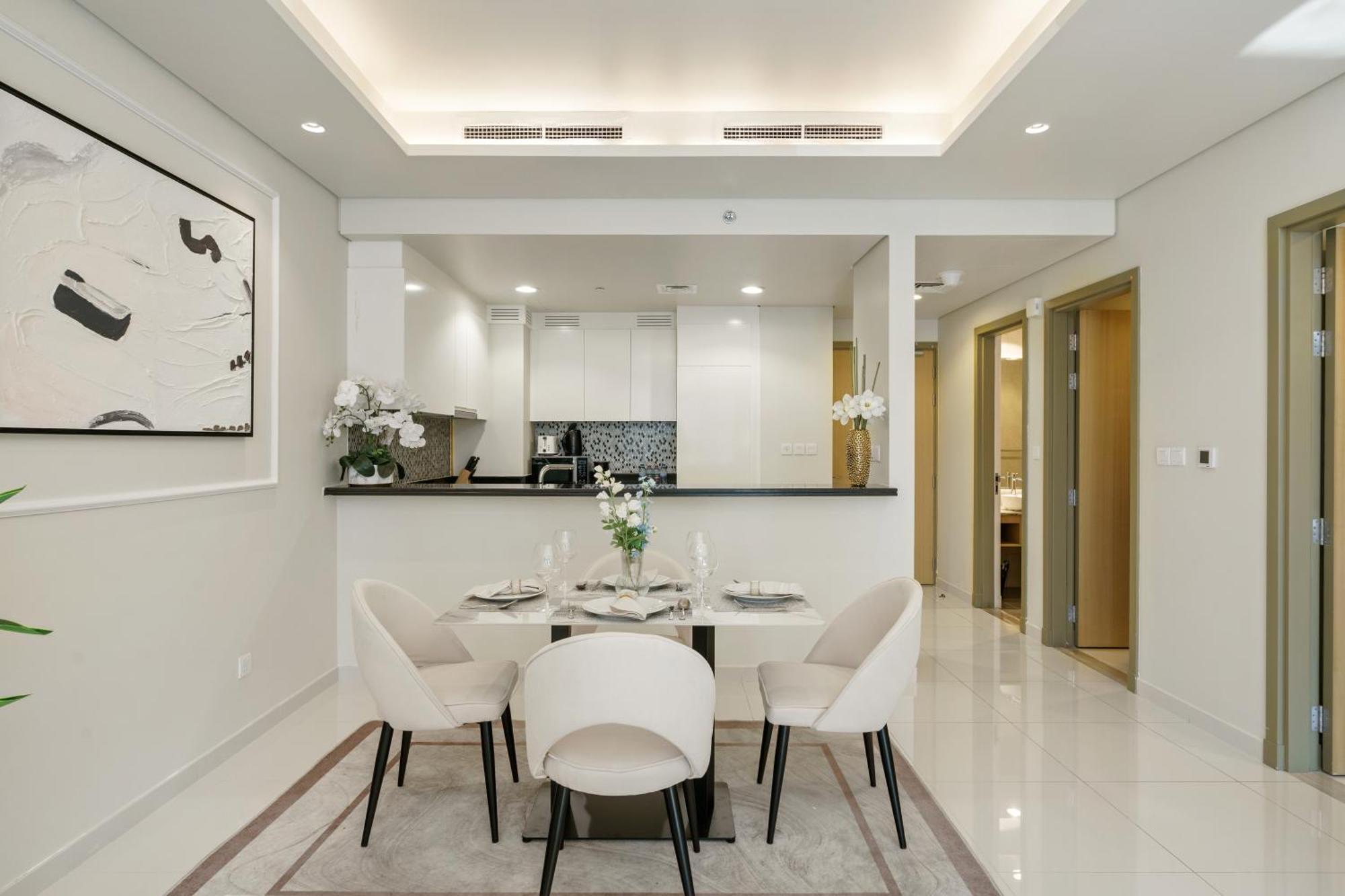 Stunning 2br With Burj Views Infinity Pool *