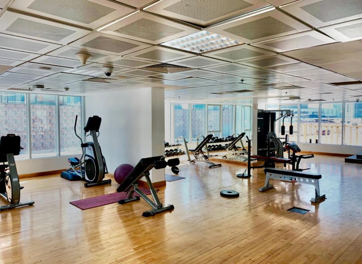 Lavish 1 Bedroom Downtown Apartment Dubai