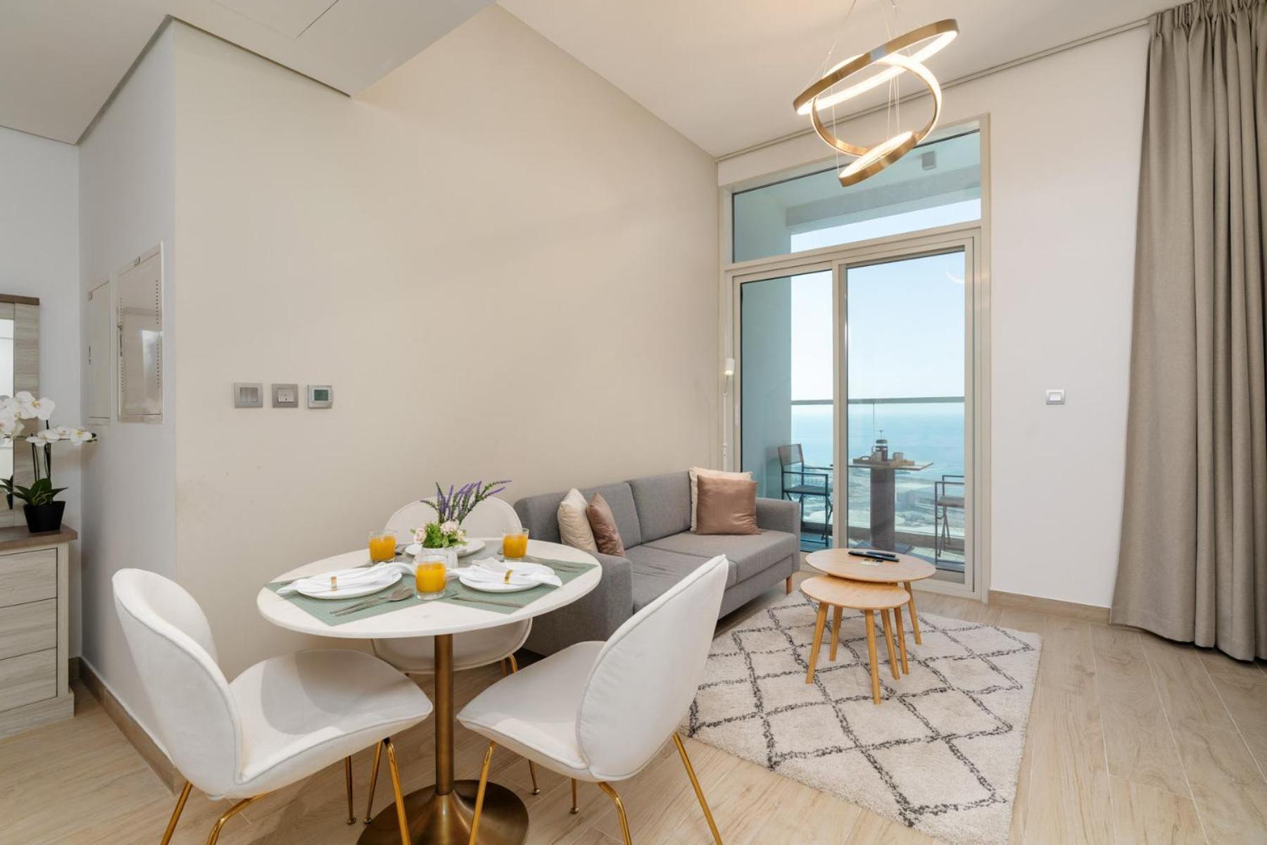 Peaceful Great Location Seaview Dubai
