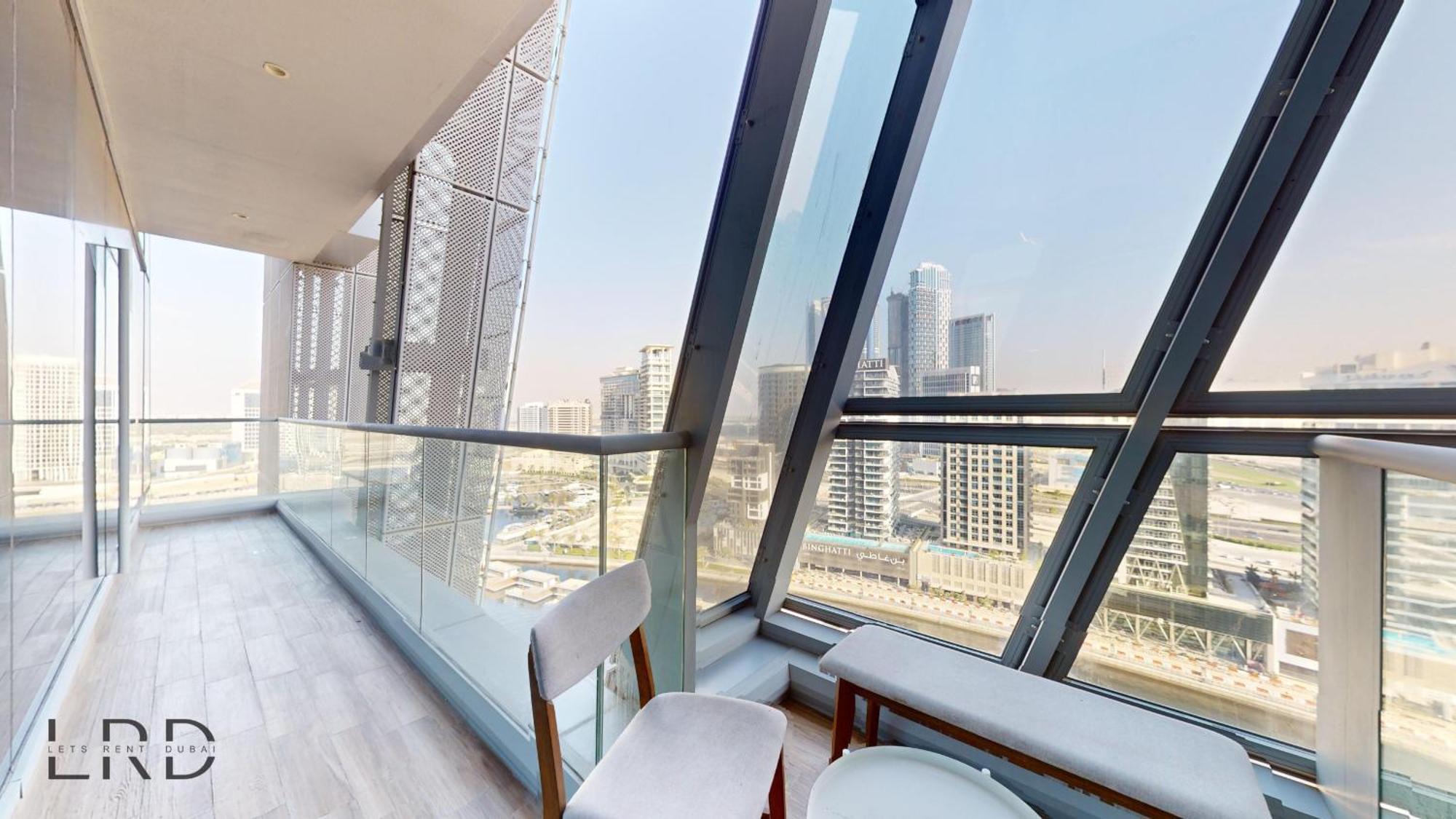 Stunning 2-bed With Canal View *