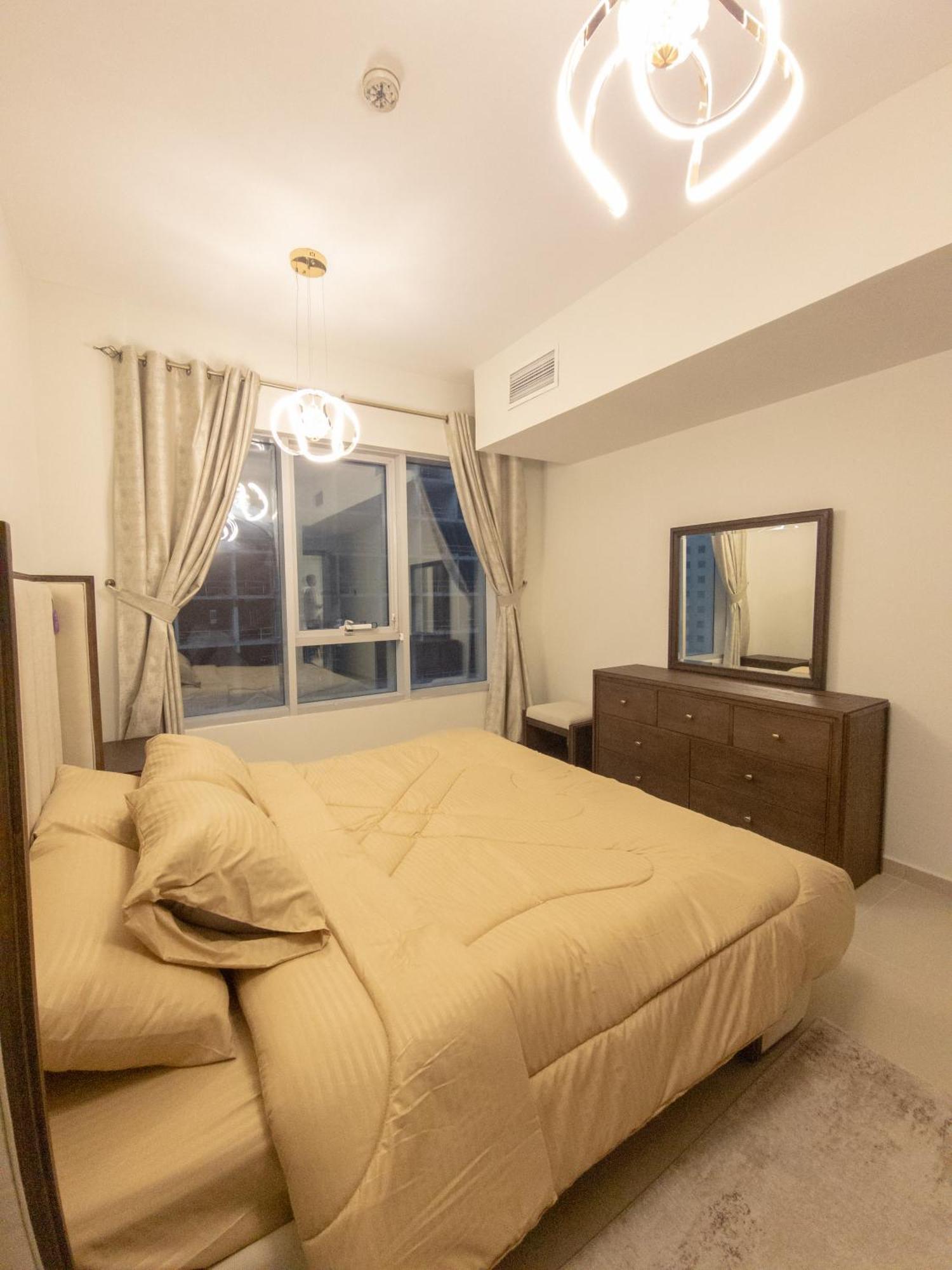 Lavish 1 Bedroom Downtown
