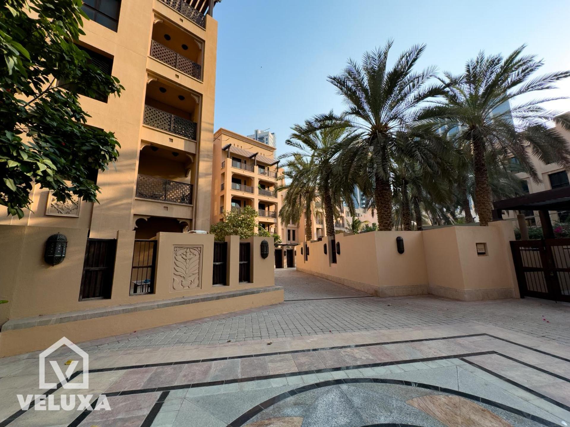 Veluxa -heritage 3 Bed Burj View Apartment Dubai