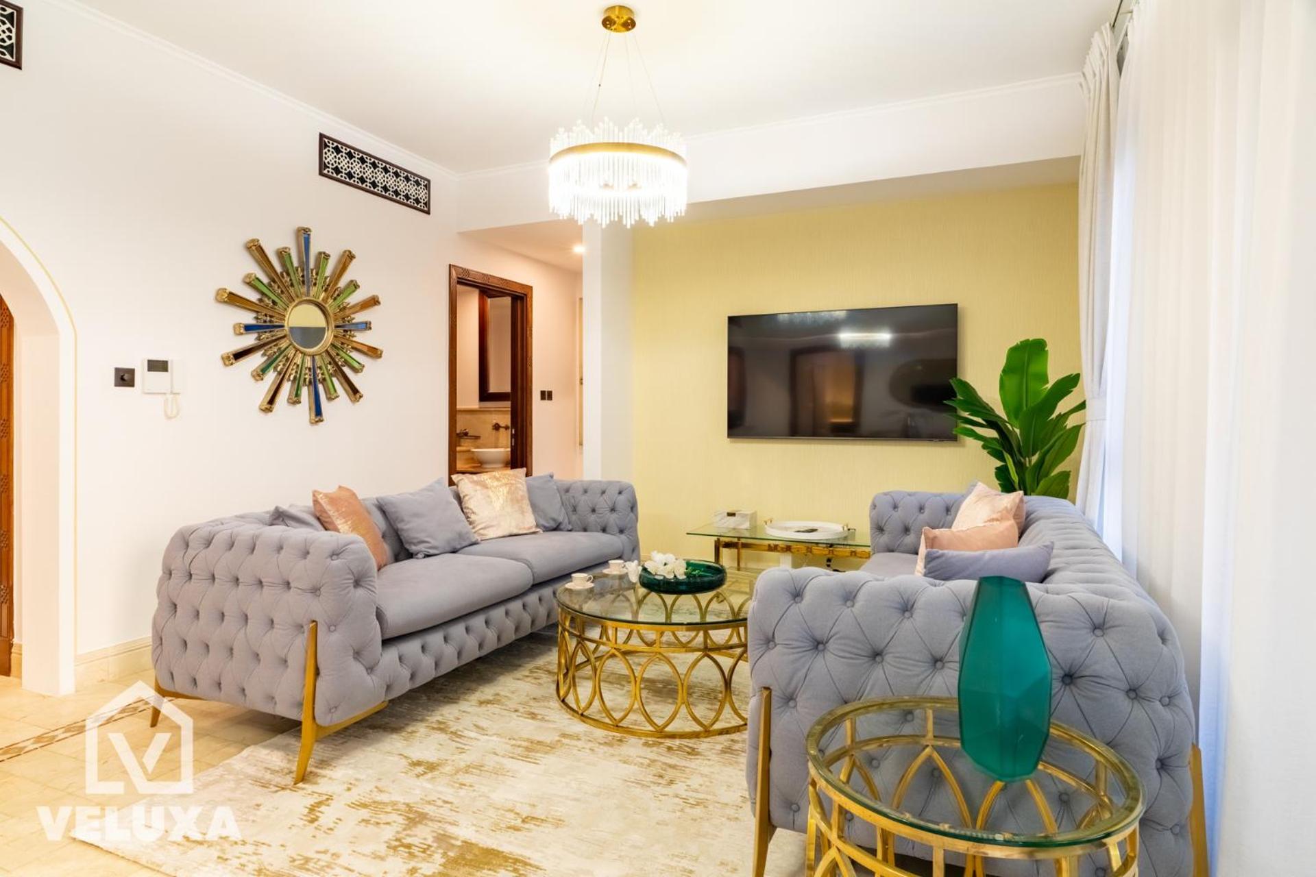 Veluxa -heritage 3 Bed Burj View *
