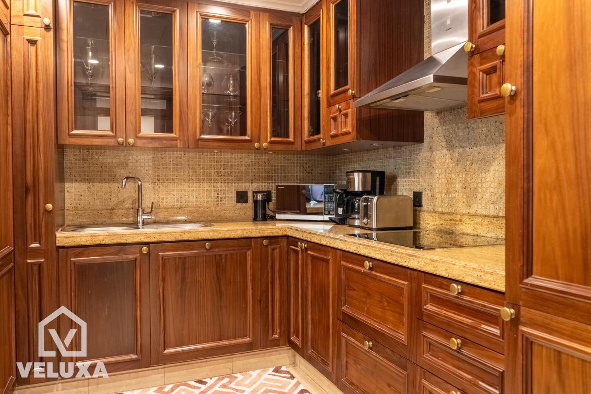 Veluxa -heritage 3 Bed Burj View Dubai
