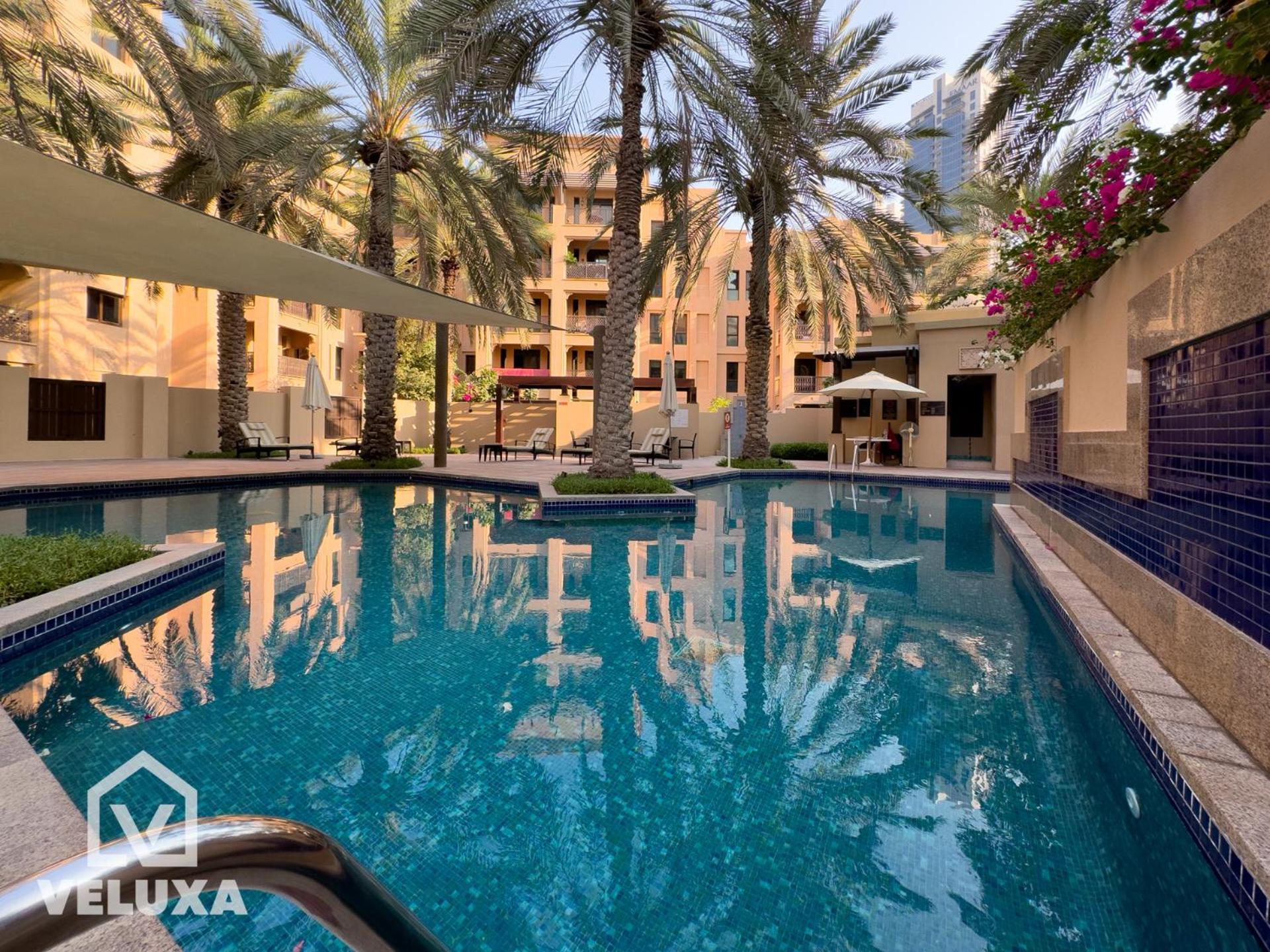 Veluxa -heritage 3 Bed Burj View Apartment