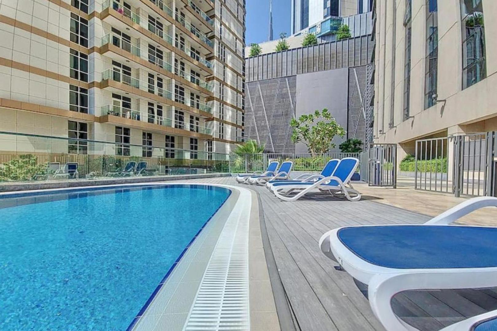 Livbnb - 2b Maid's In Dunya, 5min Walk To Mall Dubai