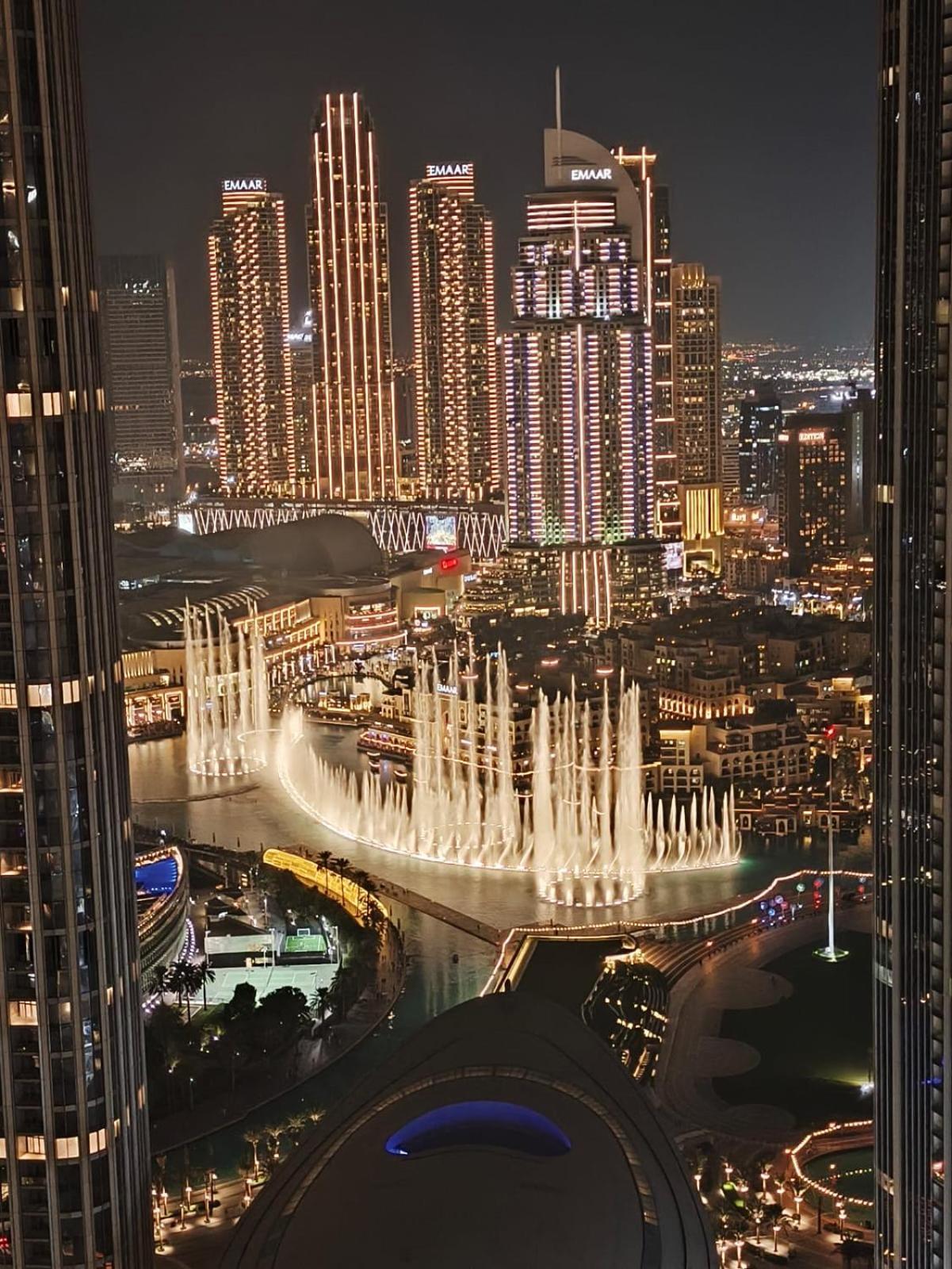 Luxury 3br And Maid Tower 1 With Fountain View * Dubai