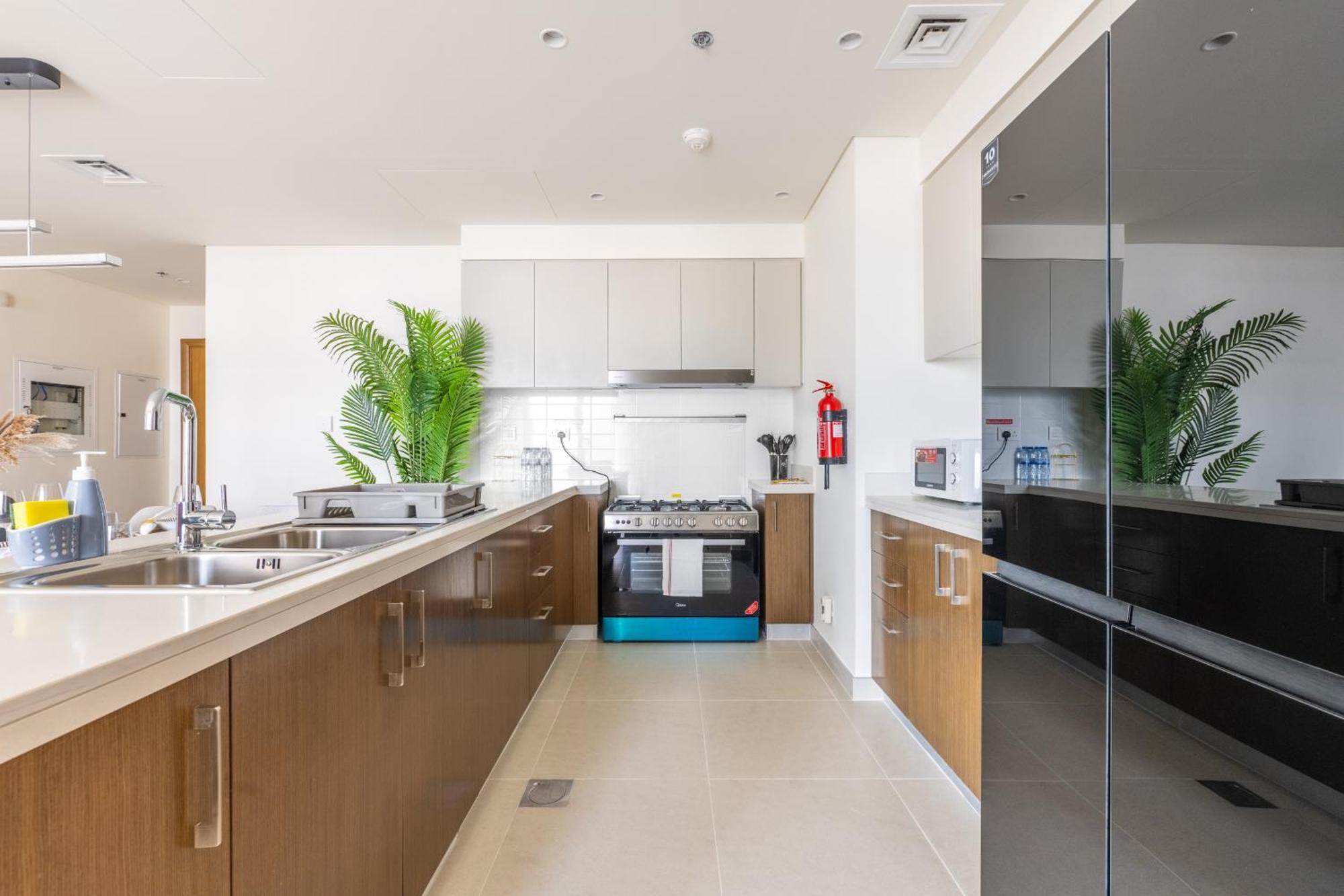 Luxury 3br And Maid Tower 1 With Fountain View
