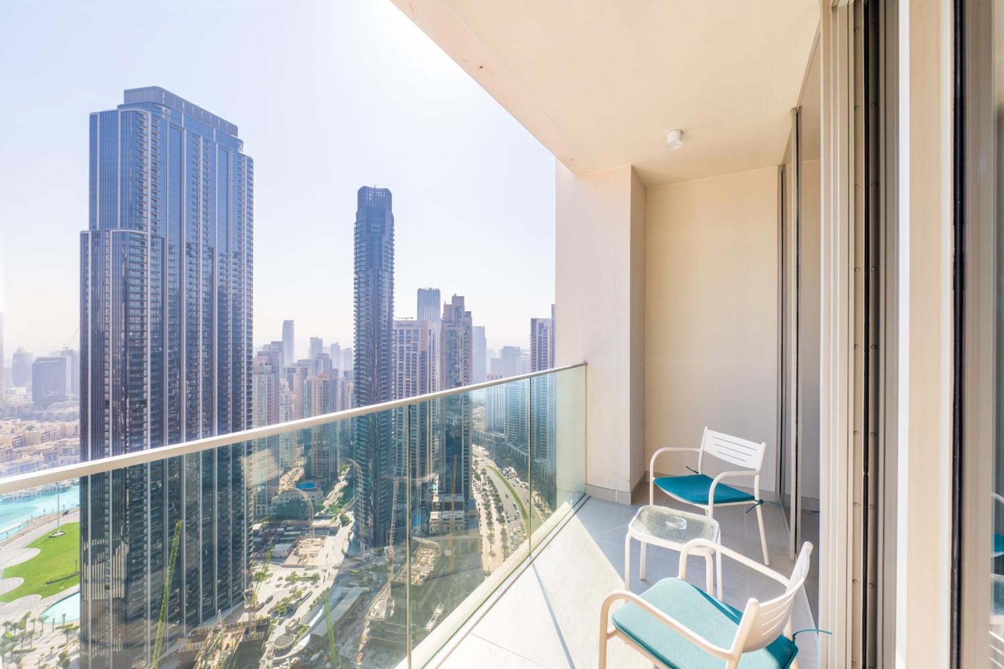 Apartment Luxury 3br And Maid Tower 1 With Fountain View *