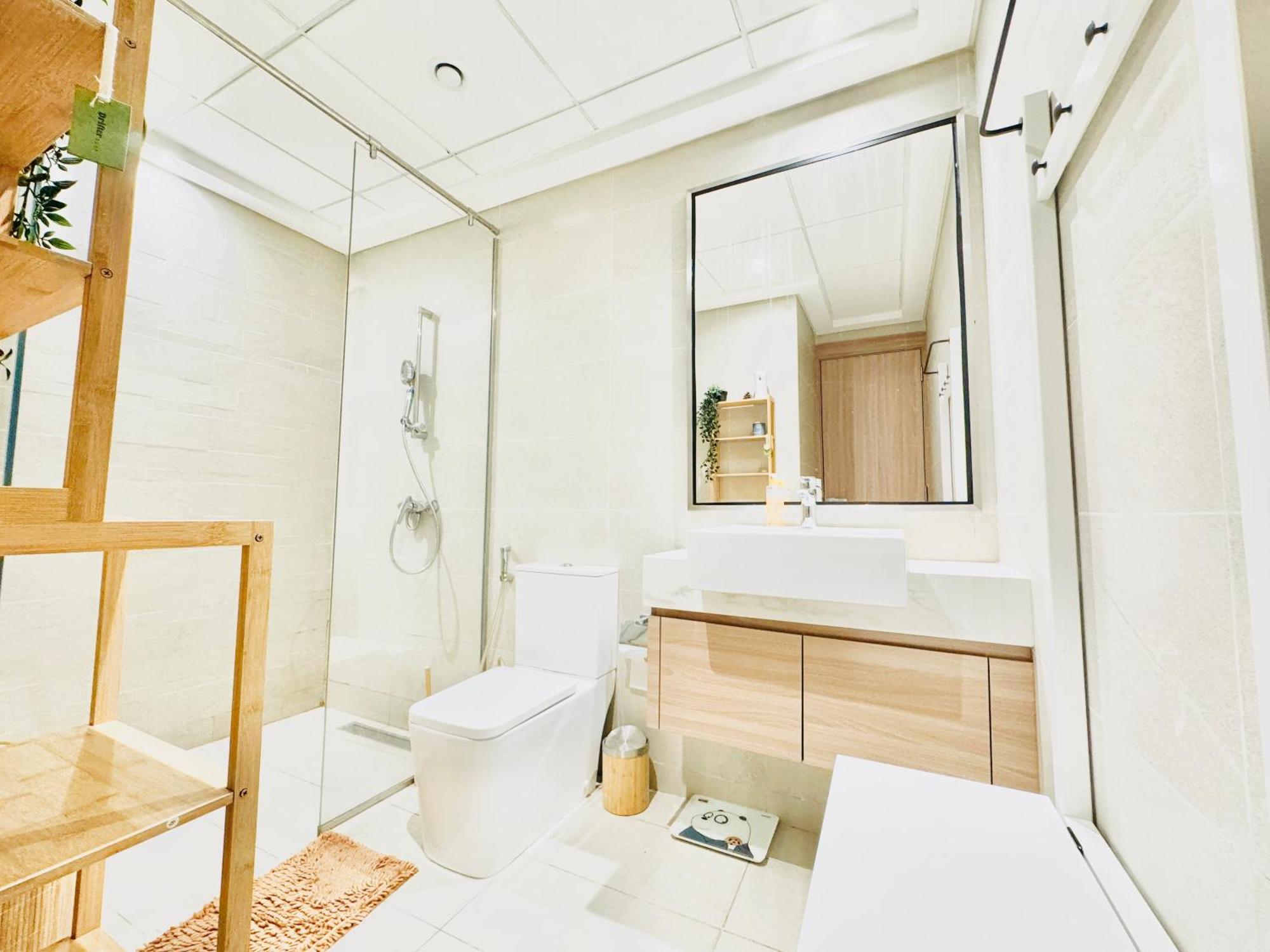 Chic 1-br In Azizi Riviera-your Perfect ! Apartment Dubai