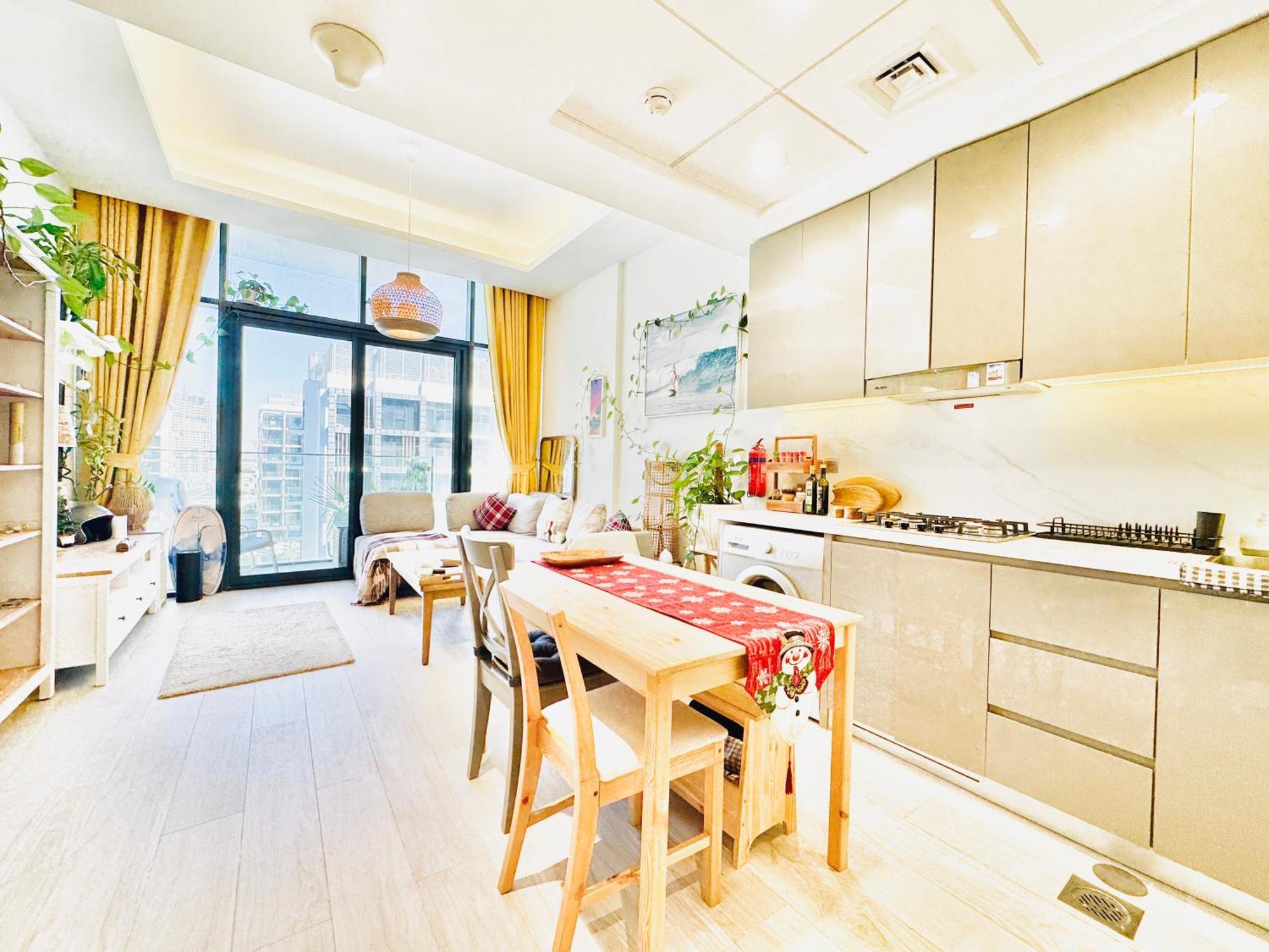 Apartment Chic 1-br In Azizi Riviera-your Perfect ! Dubai