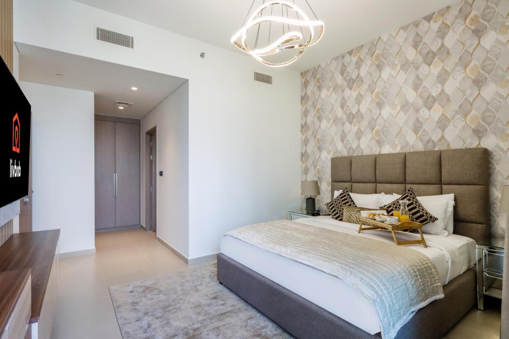 Livbnb - 3br 1 With Burj And Fountain Views Apartment