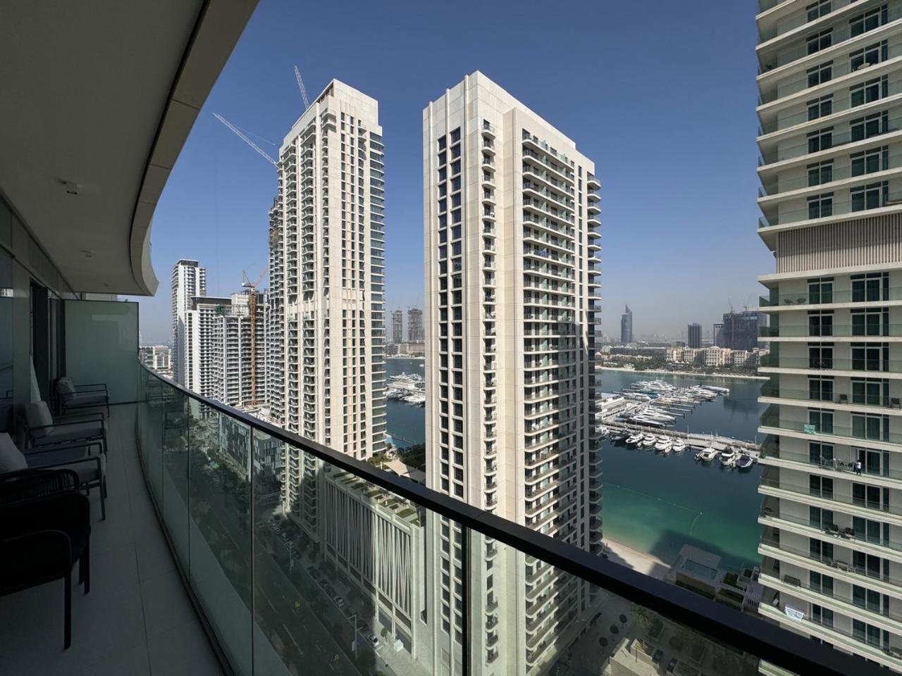 2br Modern Vista Emaar Beachfront