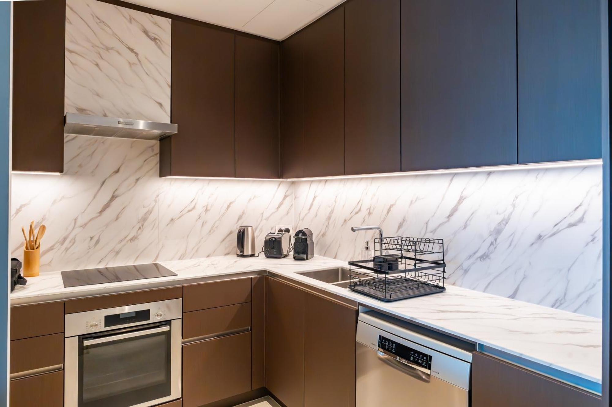 Luxury 2 Bedroom With Breathtaking Apartment