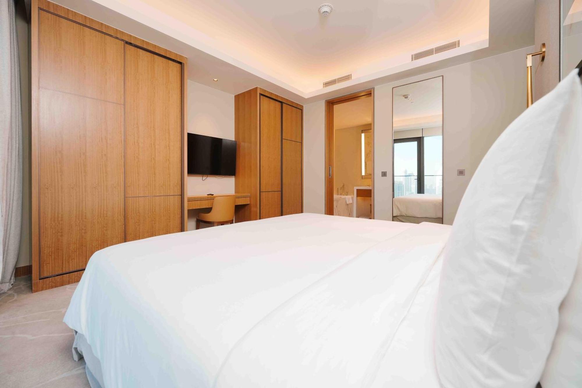 Luxury 2 Bedroom In Address Opera Downtown Dubai