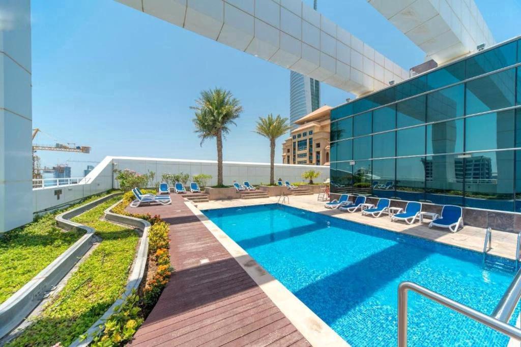 Stylish In Jlt-prime Location, Near Metro & Marina