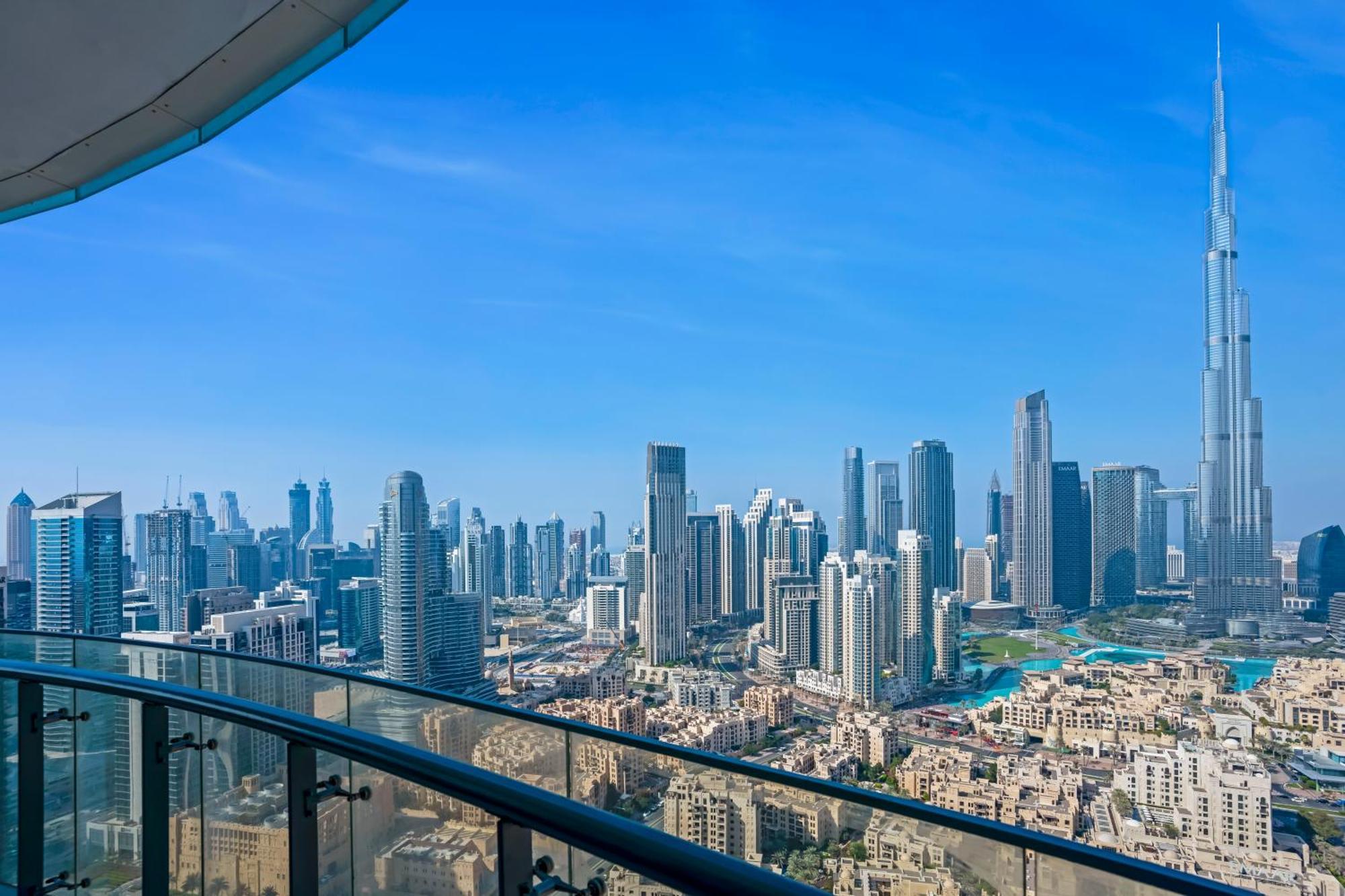 2 Bedrooms With Iconic Burj Khalifa Views
