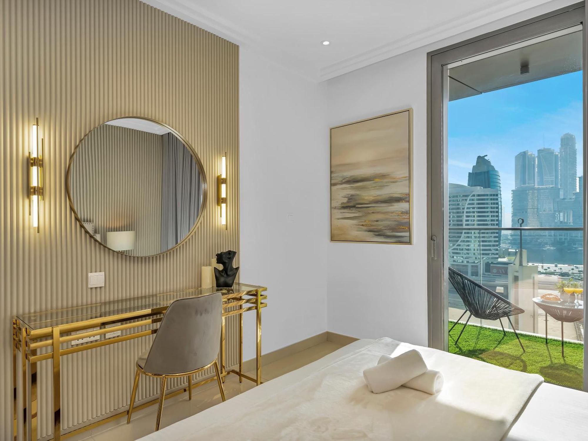 Lux 1br Connected To Mall Near Burj Khalifa *