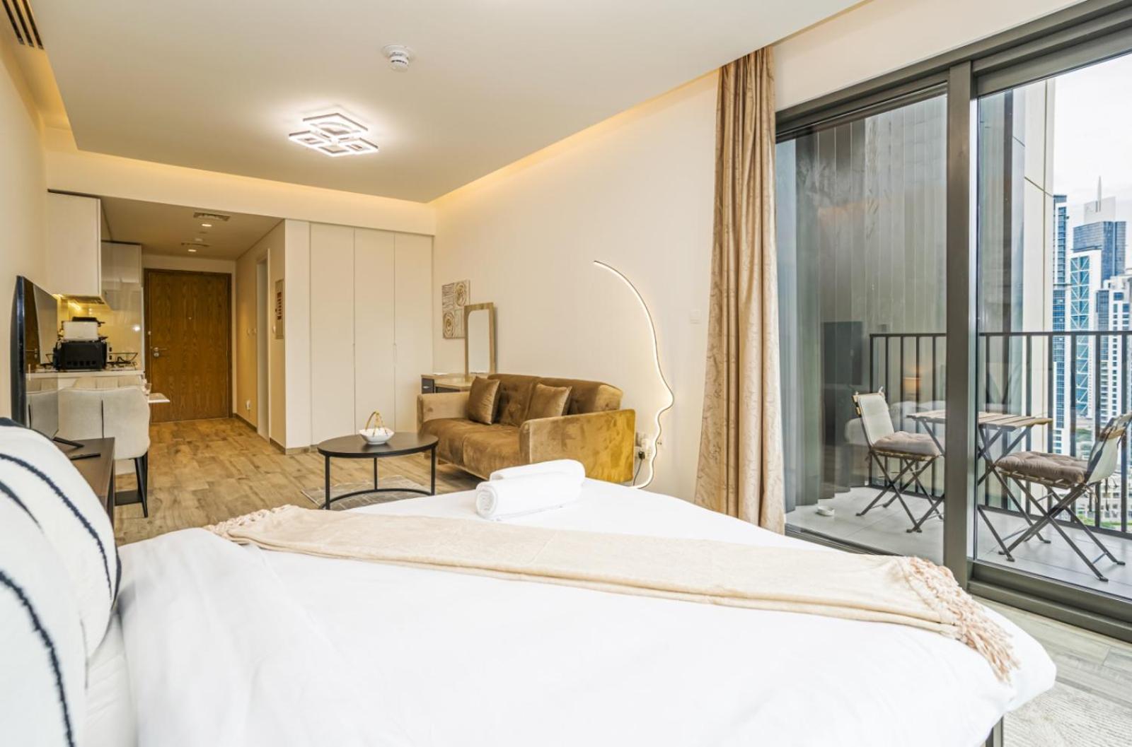 Ahad Residents - Cozy Near Downtown Apartment