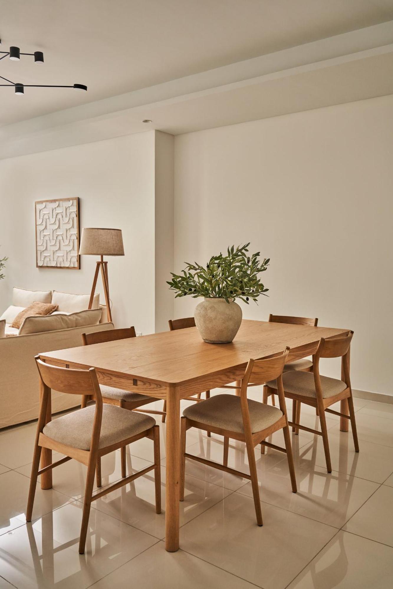 2bd Paramount Midtown - 6 Guests - Burj Views 64th Floor Infinity Pool, King Bed Apartment Dubai
