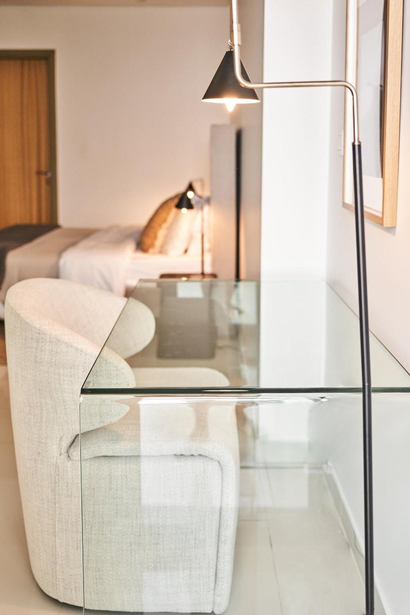 2bd Paramount Midtown - 6 Guests - Burj Views 64th Floor Infinity Pool, King Bed Apartment Dubai