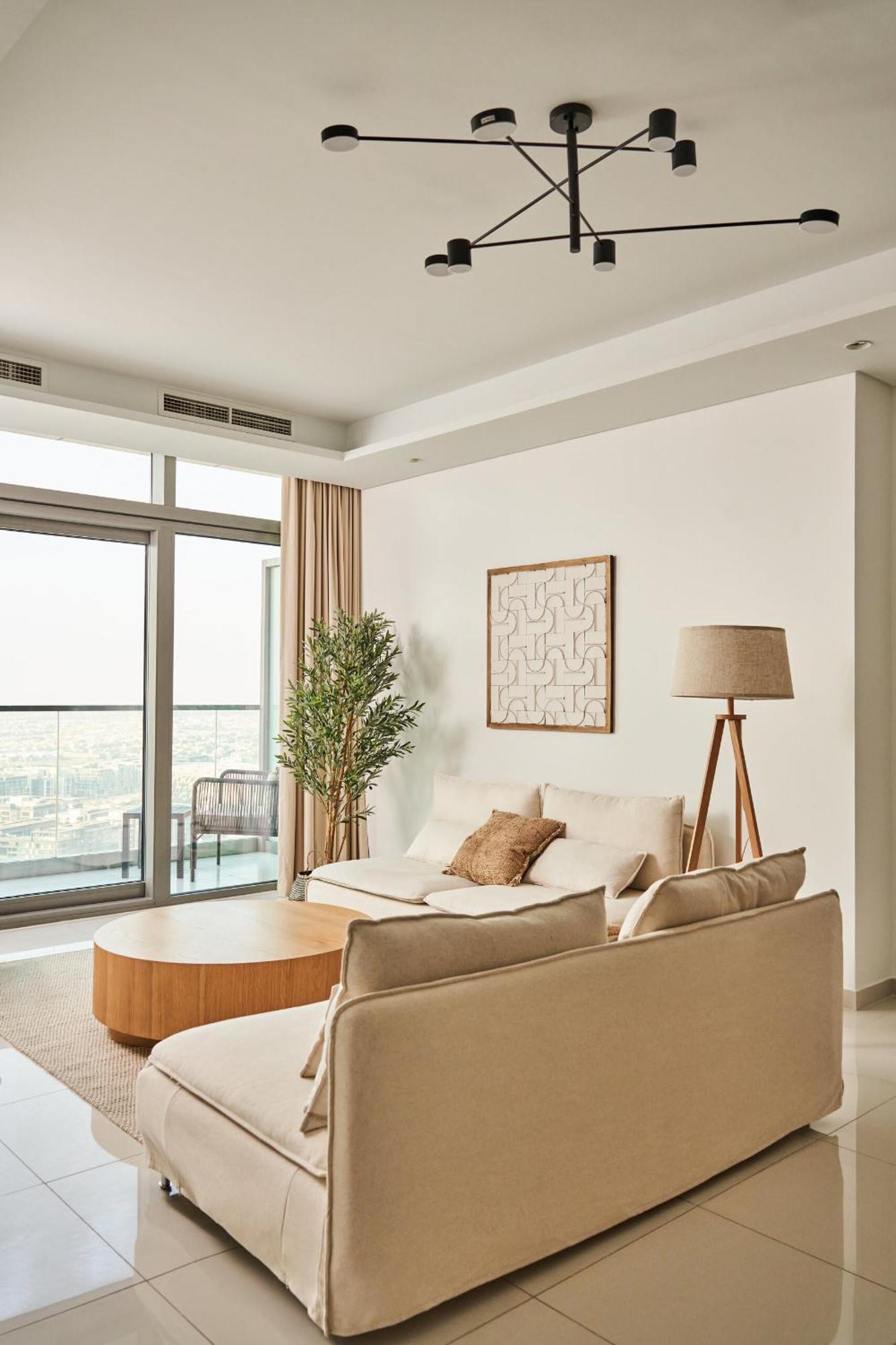 2bd Paramount Midtown - 6 Guests - Burj Views 64th Floor Infinity Pool, King Bed *