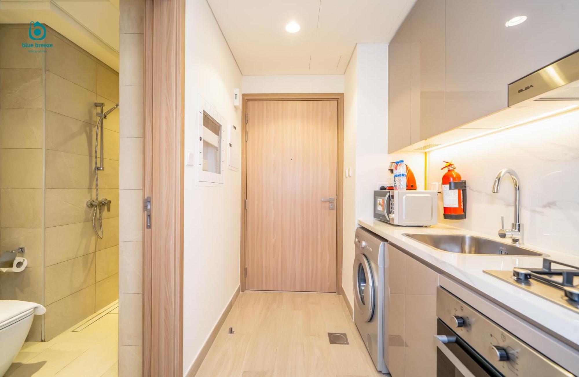 Blue Breeze - Stylish With Extra-large Terrace And Views Dubai