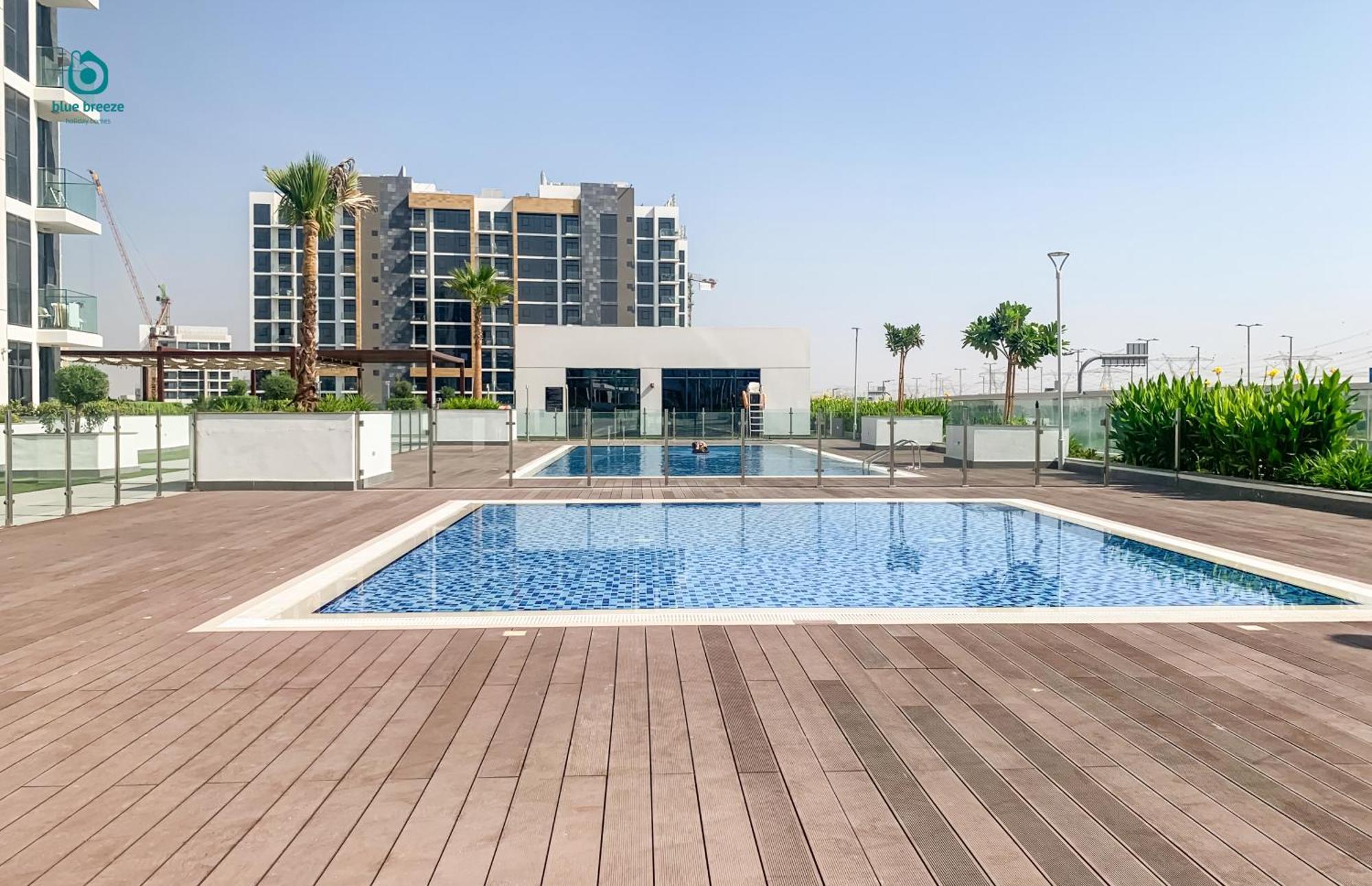 Blue Breeze - Stylish With Extra-large Terrace And Views Apartment Dubai