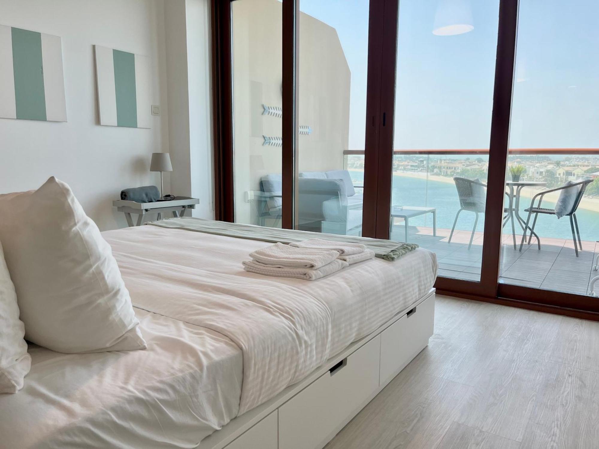Boutique In Palm Jumeirah - Stunning View Apartment Dubai