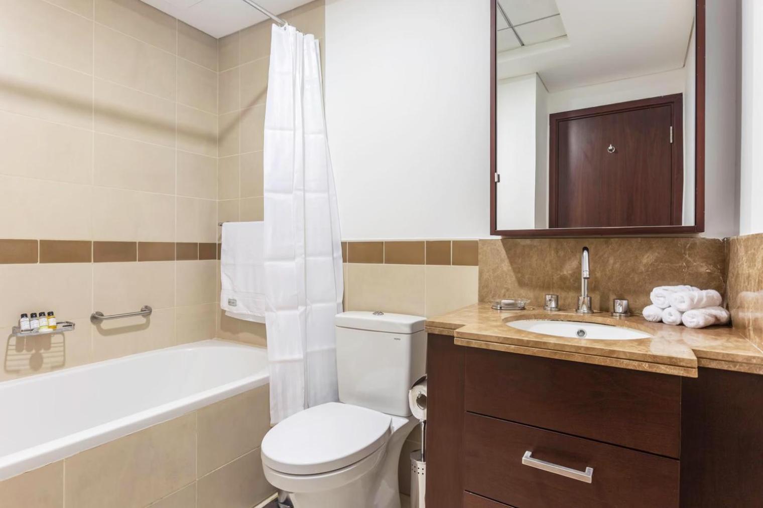 Apartment Vacay Lettings 1 Bed Close To Down Town Fountain View