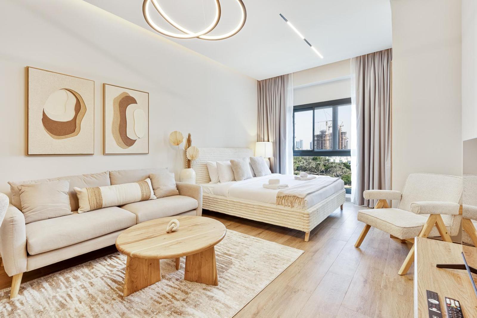 Modern With Pool, Gym And Bbq Area Apartment