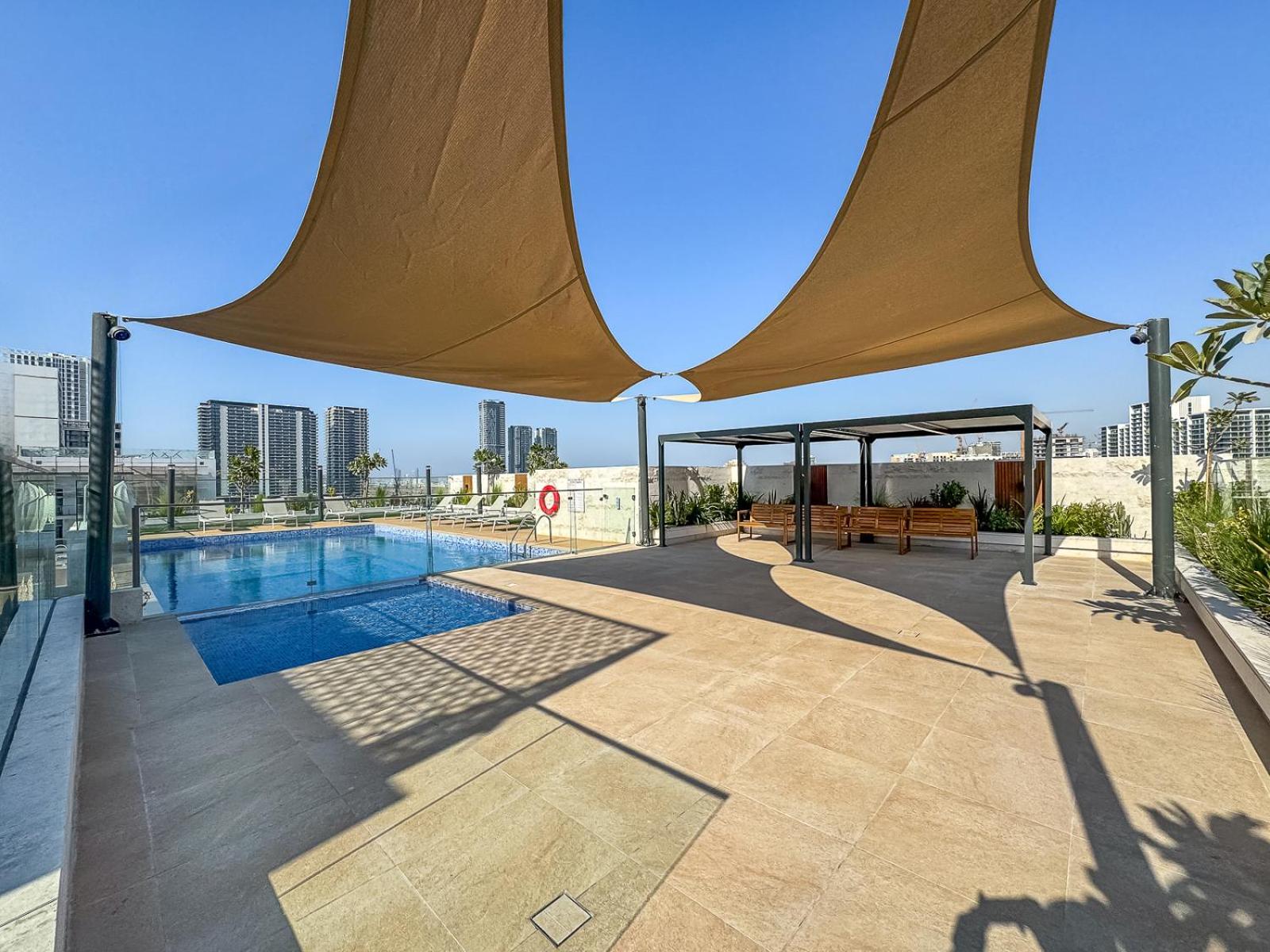 Modern With Pool, Gym And Bbq Area *