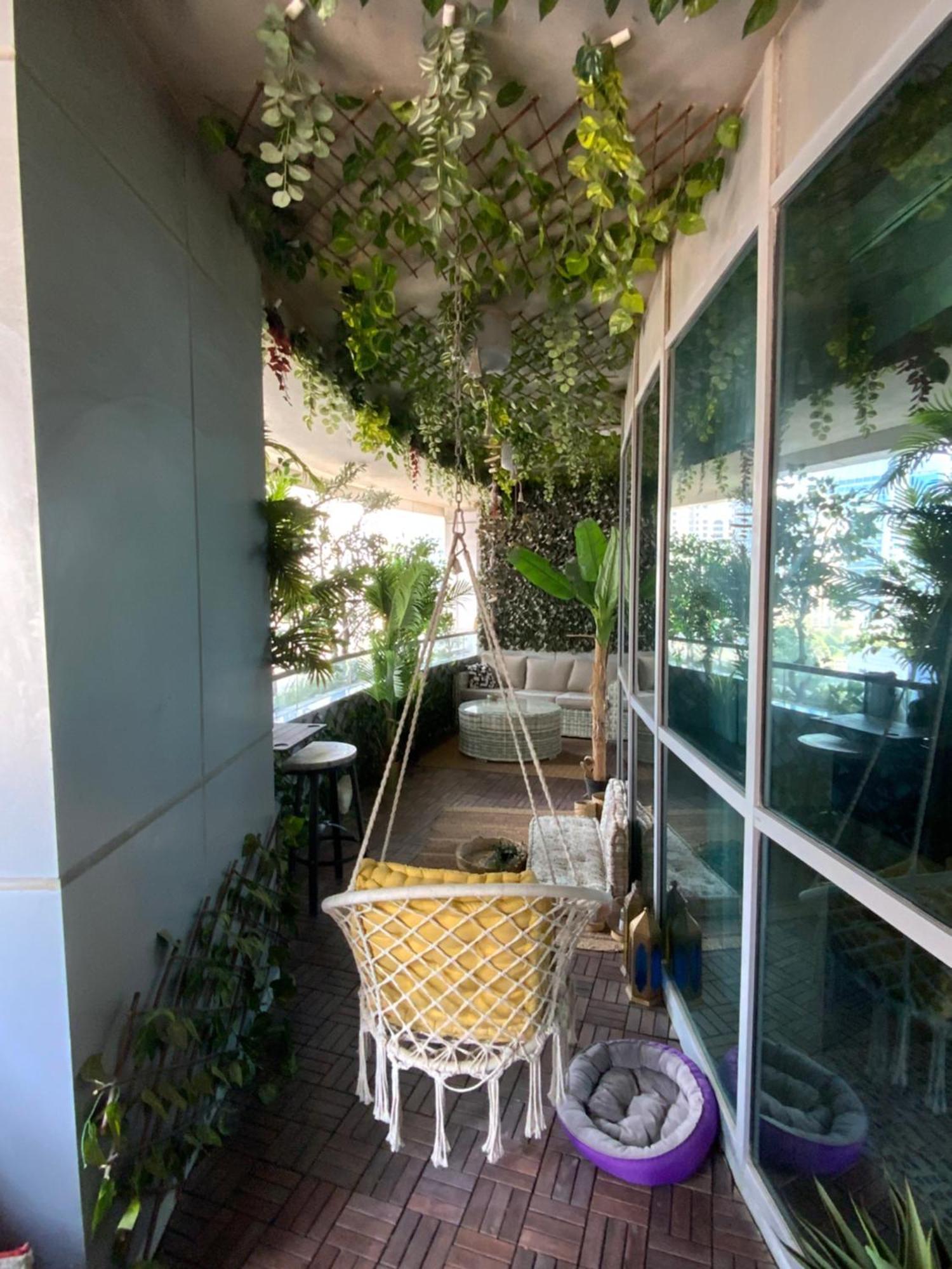 Fully Upgraded Luxurious One Bedroom Between Marina And Jbr Apartment Dubai