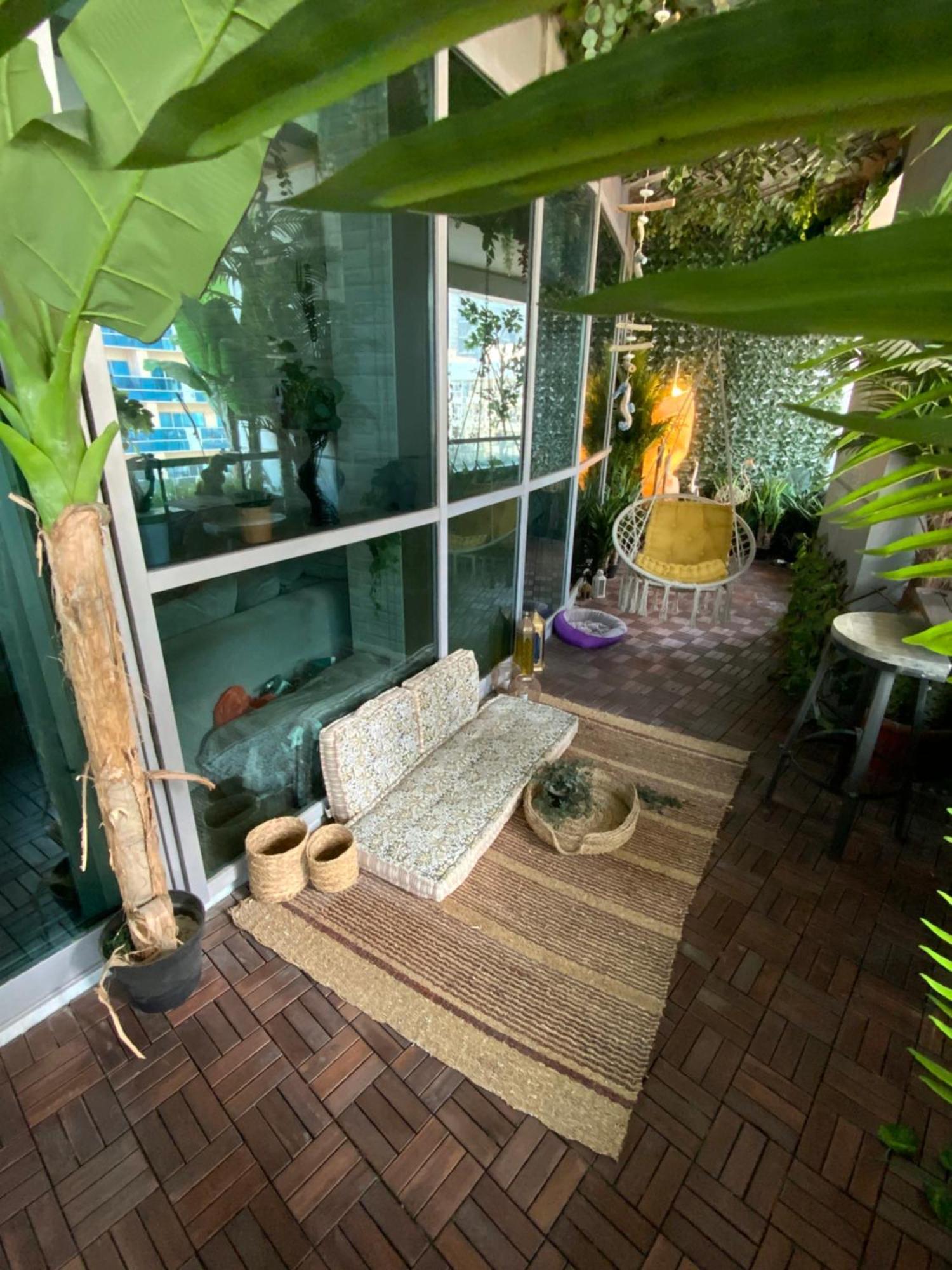 Fully Upgraded Luxurious One Bedroom Between Marina And Jbr
