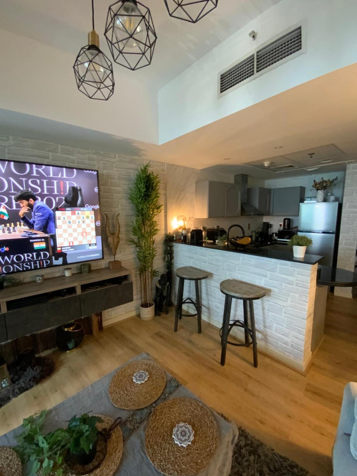 Apartment Fully Upgraded Luxurious One Bedroom Between Marina And Jbr *