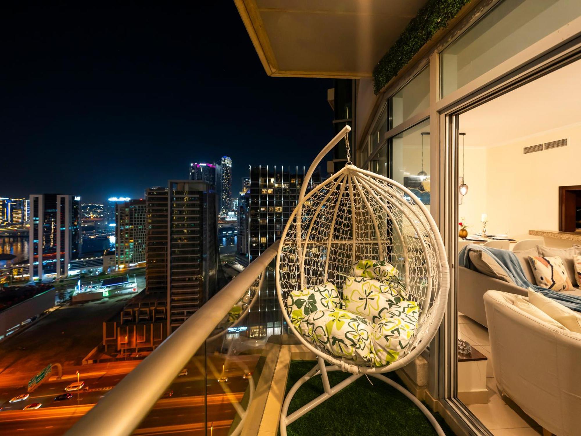 Prime Location - Amazing Burj Khalifa View Dubai
