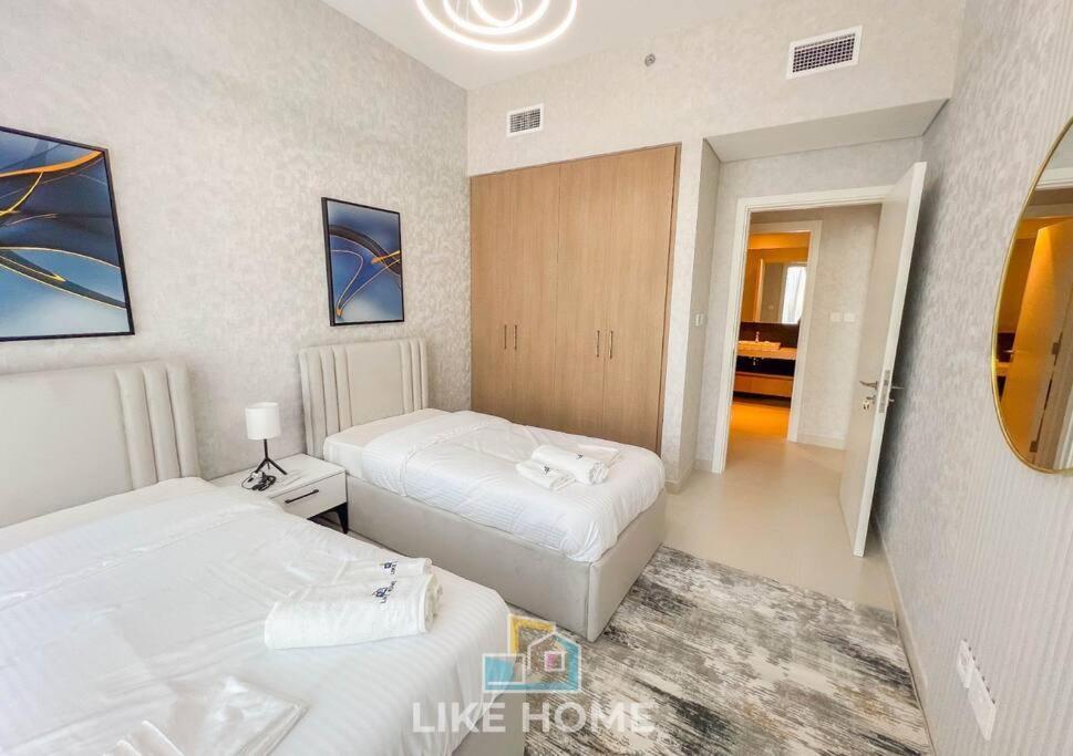 Like - 2304 Elite Luxe With Canal View Apartment