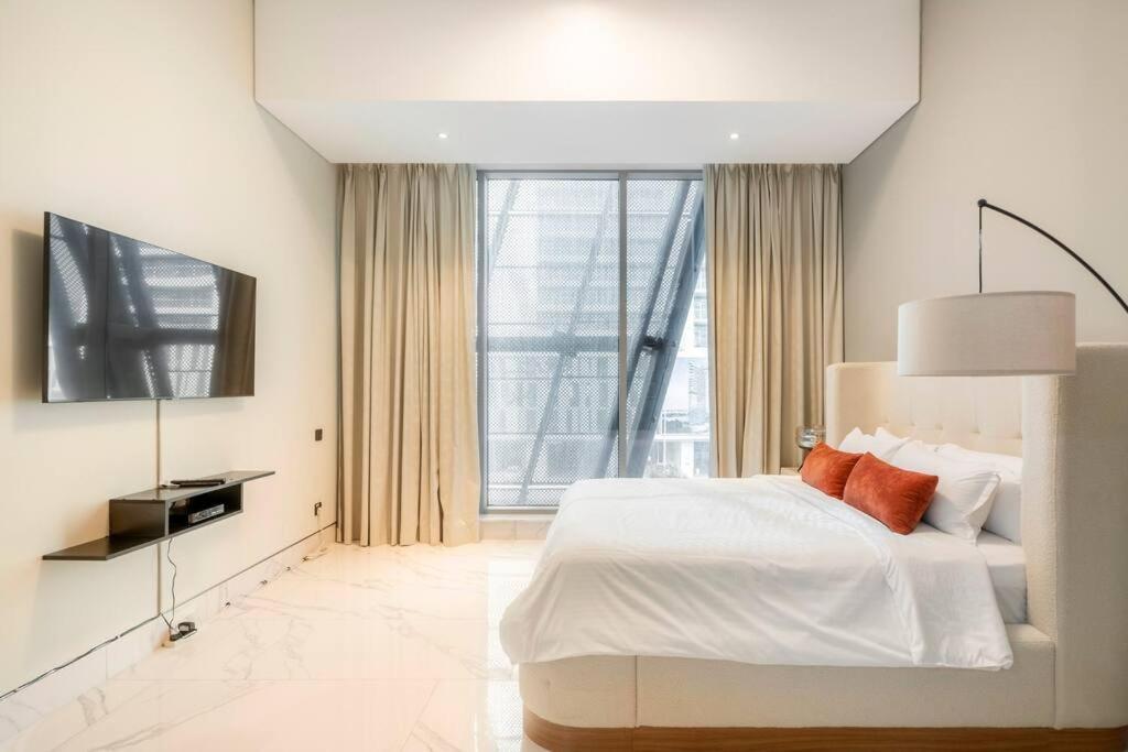 Brand New Chic Apartment