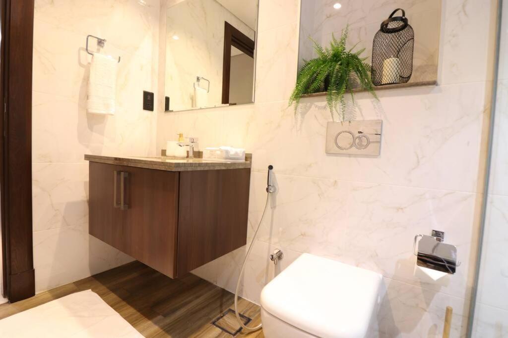 Apartment Brand New Chic Dubai