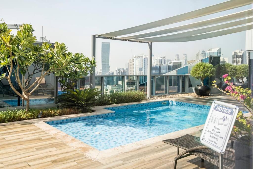 Apartment Brand New Chic Dubai