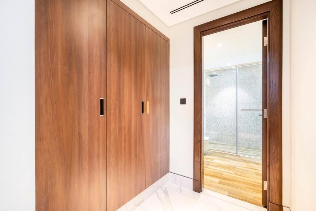 Brand New Chic Apartment