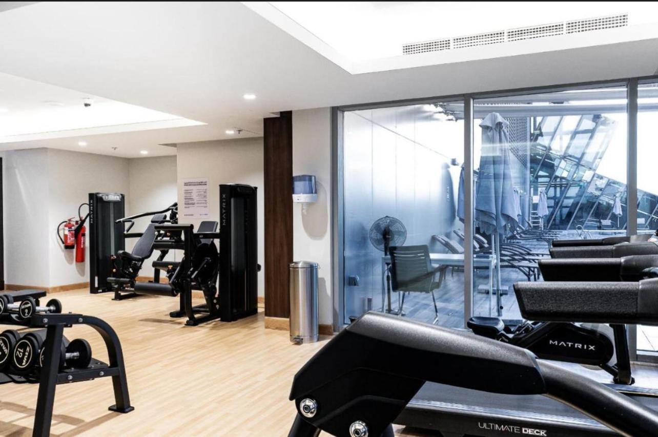 Elegant Near Burj Khalifa And Mall Apartment Dubai
