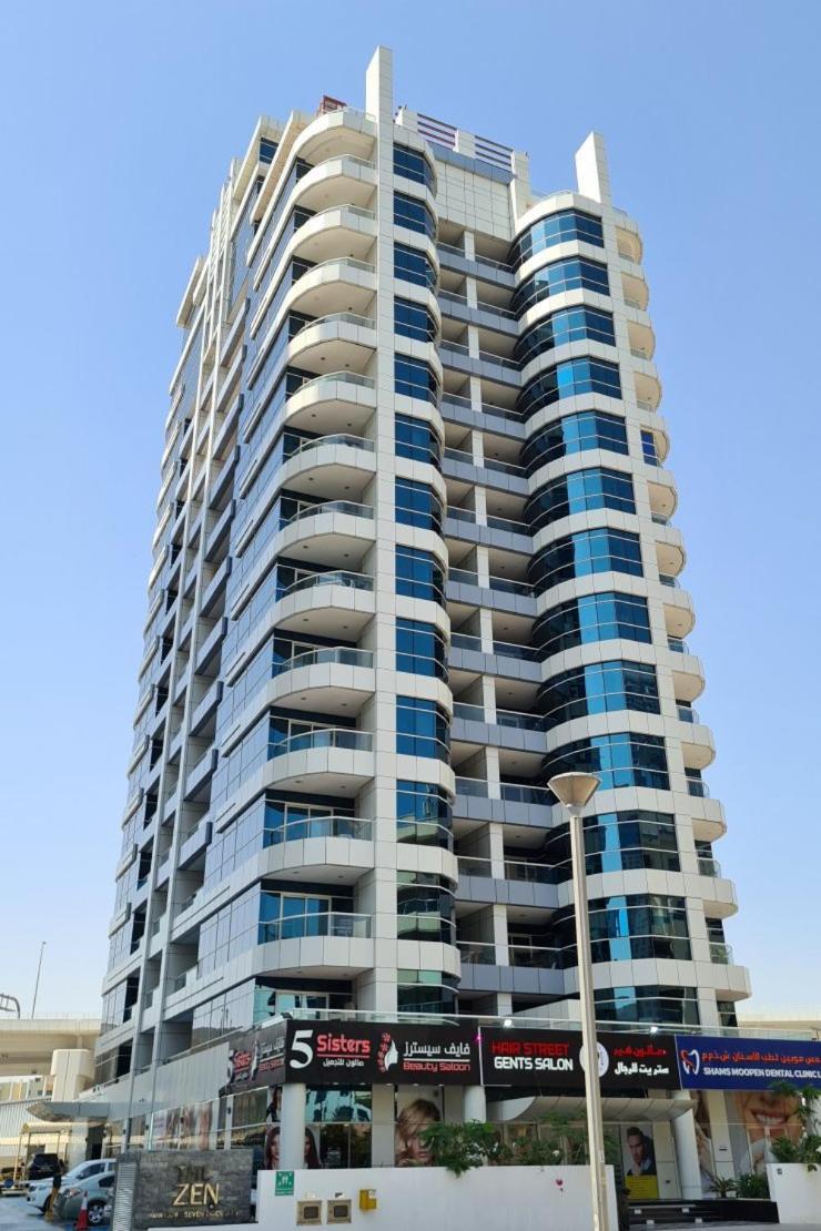 Bedroom With Attach Bath And Balcony In Marina * Dubai