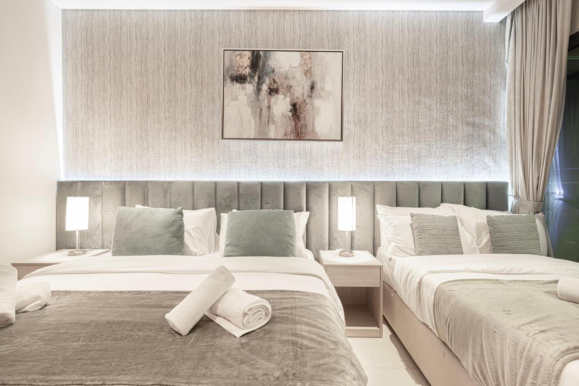 Apartment Palm Jumeirah - Private & Free Infinity Pool Dubai