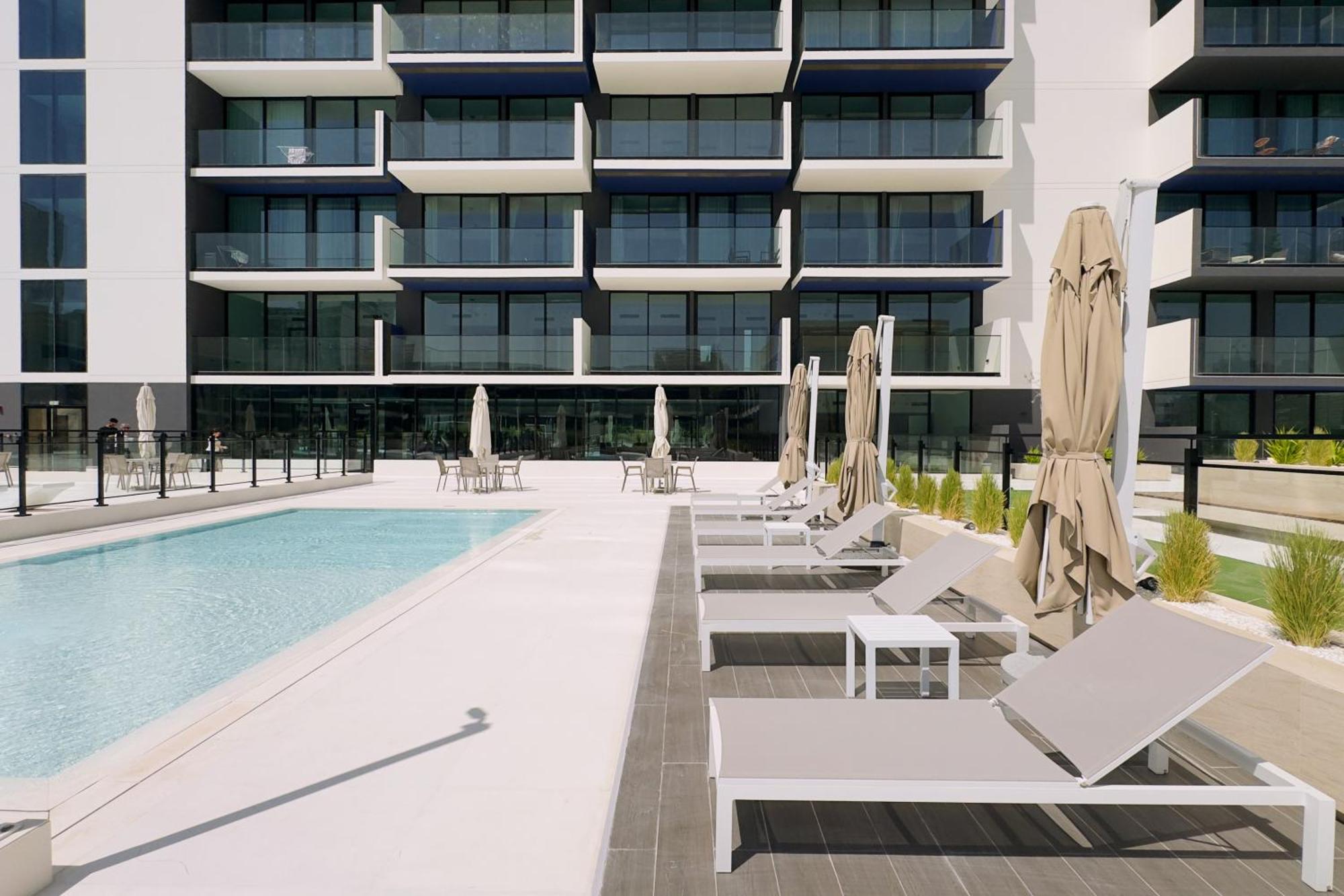 Modern 1br In Jvc With Amazing Amenities *